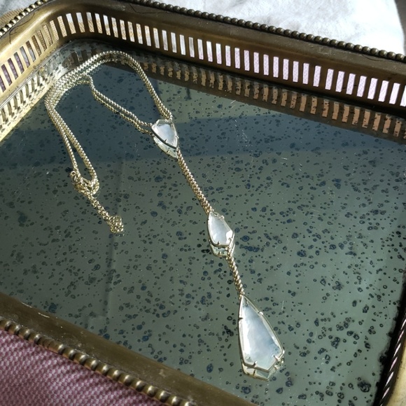 Kendra Scott Charlotte Necklace - Picture 1 of 4